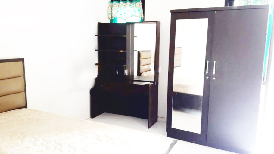 Bedroom 4, OYO Life 92647 Edelweis Homestay, Tuban