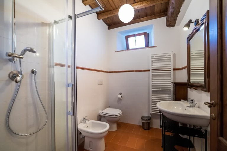 Bathroom 3, Agriturismo Borgo Macereto, Florence