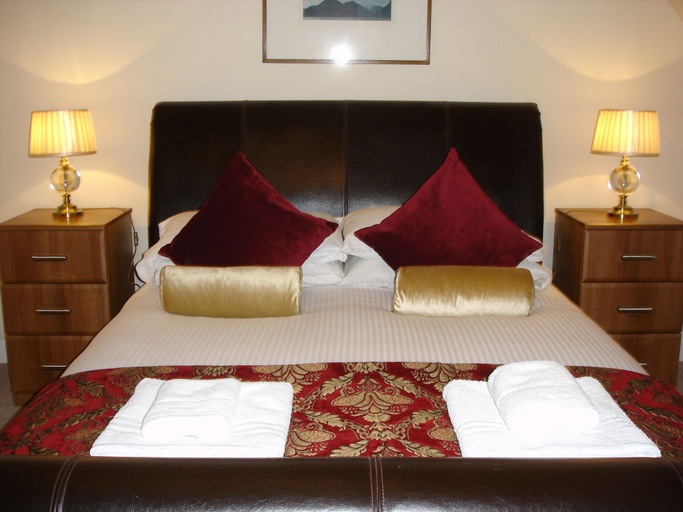 Bedroom 2, Kilchurn Suites, Argyll and Bute