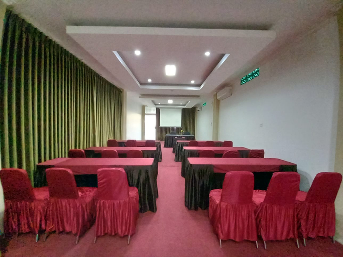 Business Facilities 5, Hemra Hotel, Balikpapan