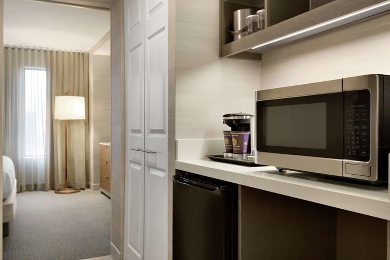 Dining Room 10