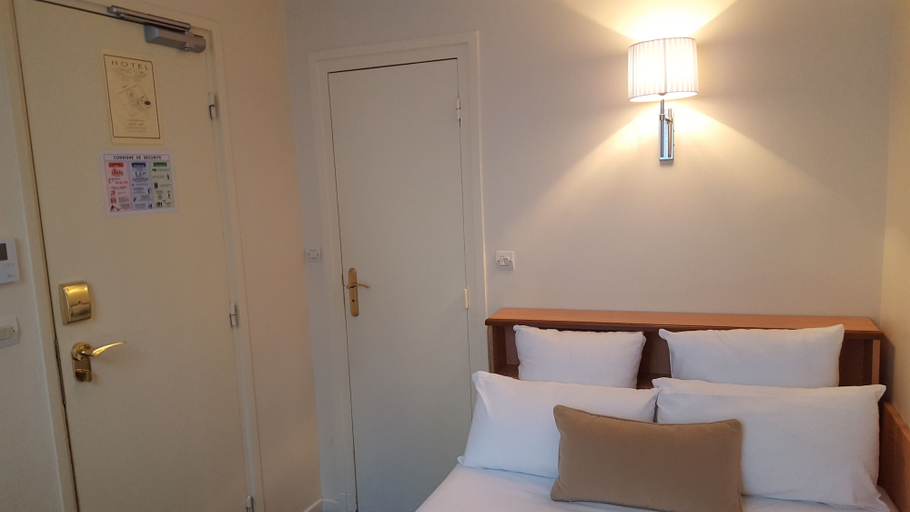 Bedroom 3, Hôtel Saint Cyr Etoile, Paris