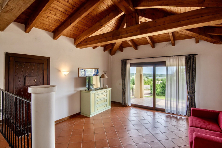 Others 4, Graziose Ville con A.C e piscina comune, Sassari