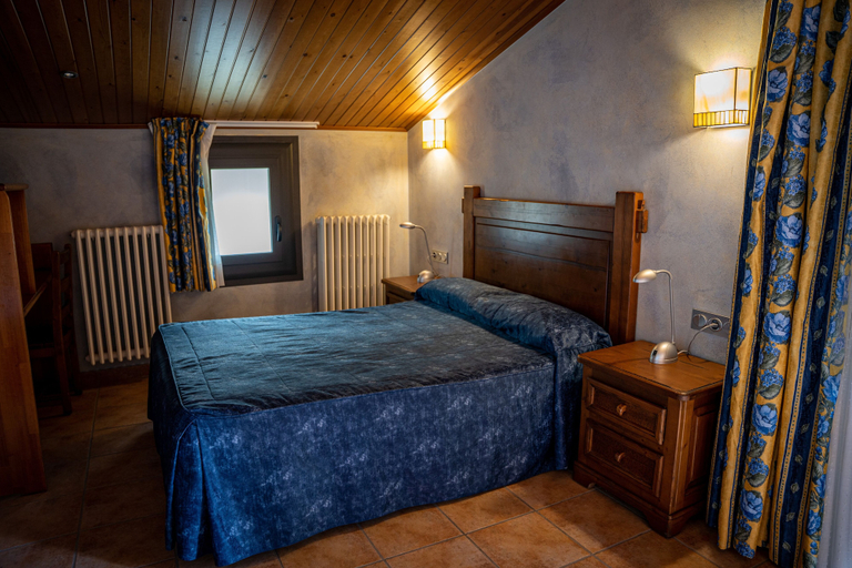 Bedroom 5, Hostal Cal Franciscó, Lleida