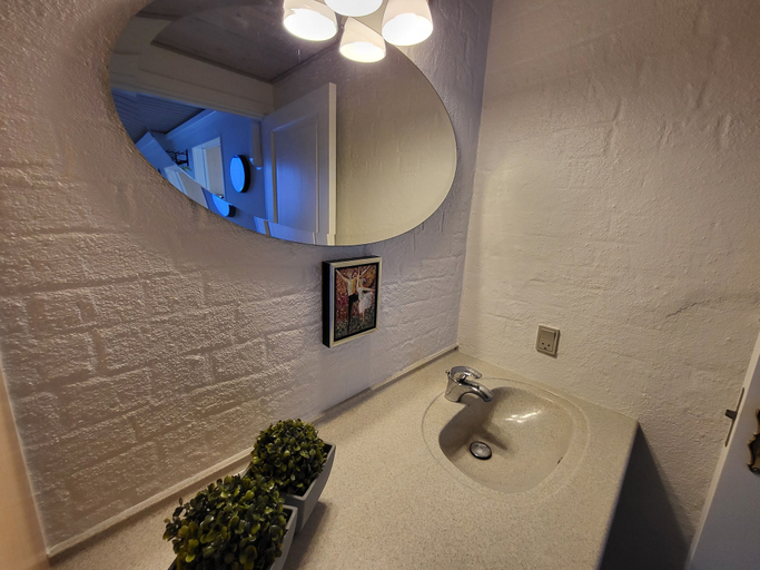 Bathroom 3, City Harbour House, Sønderborg