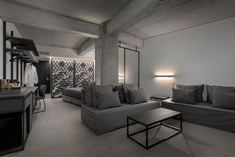 Others 5, Essence Suites, South Aegean