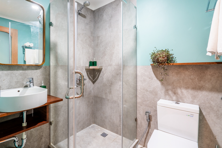 Bathroom 4