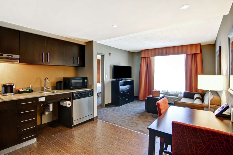 Dining Room 17