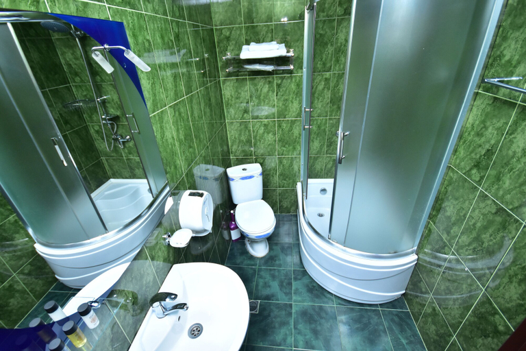 Bathroom 5, Hotel Chao, Batumi