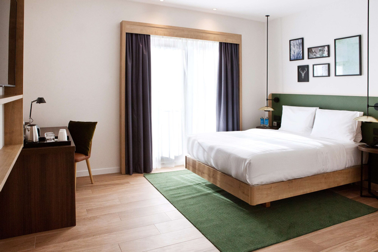 Bedroom 24