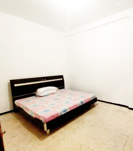 Bedroom 3, OYO Life 92647 Edelweis Homestay, Tuban