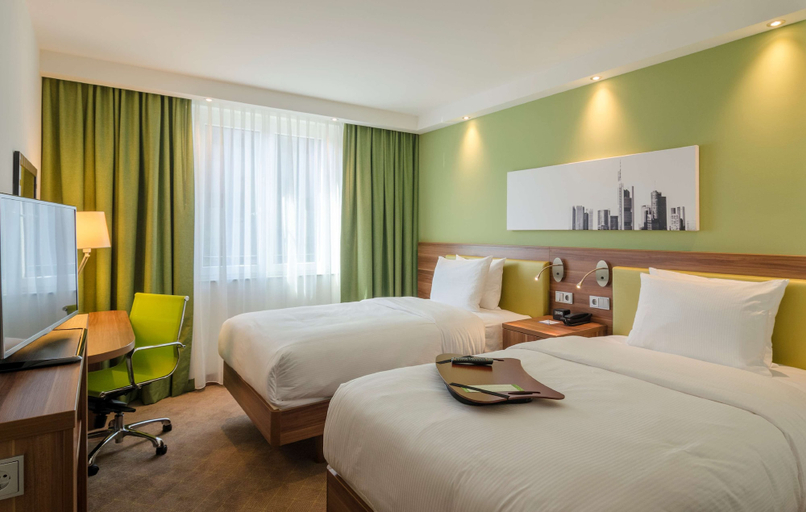 Bedroom 4, Hampton by Hilton Hamburg City Centre, Hamburg