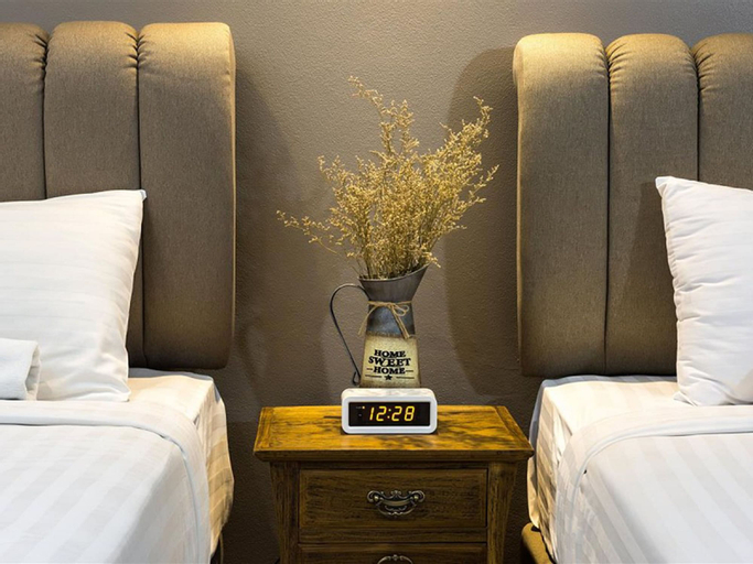 Bedroom 8