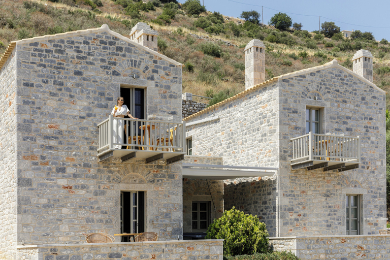 Exterior & Views 2, Trapela Limeni Luxury Suites, Peloponnese