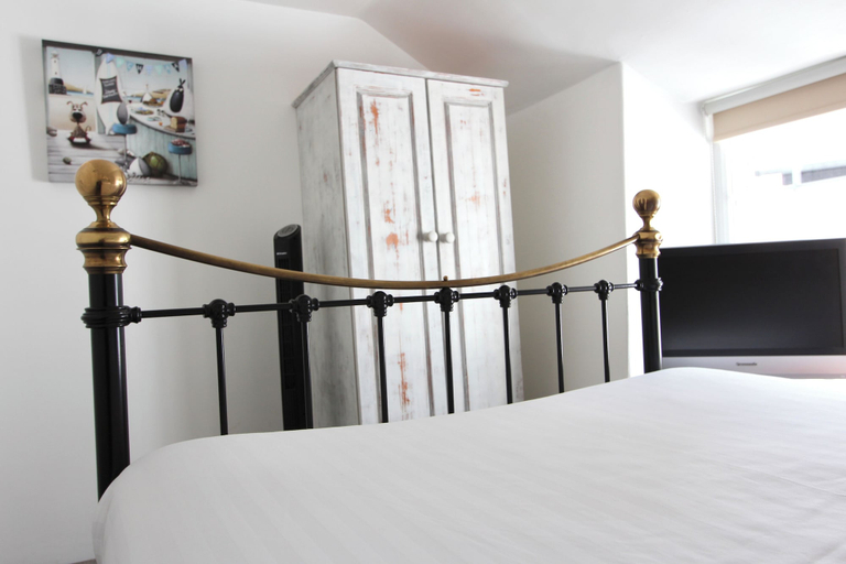 Bedroom 5, Old Temperance House, Cornwall
