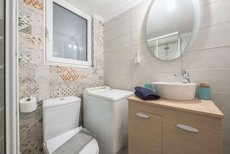 Bathroom 4, City Nest Apartment by Cloudkeys, Attica
