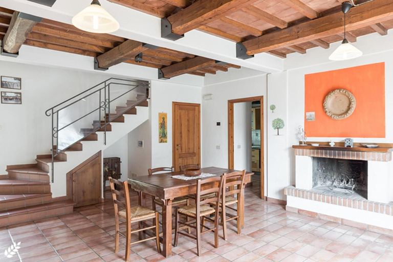 Others 2, Juniper apt With Shared Pool Family fun, Perugia