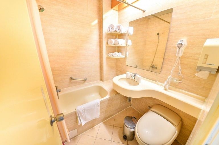 Bathroom 3, Hotel Tilun Dongpu Spa, Nantou