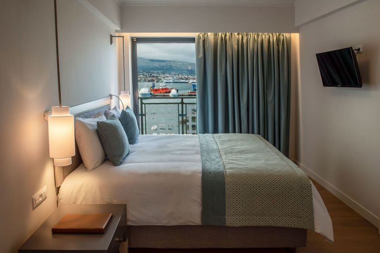 Bedroom 3, Chios Chandris Hotel, North Aegean
