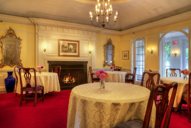 Food & Drinks 5, Francis Malbone House Inn, Newport