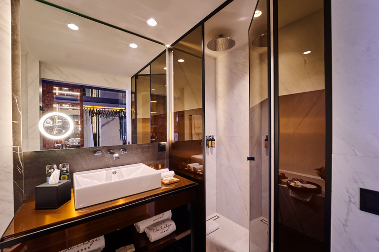 Bathroom 5, Forte de Gaia, Autograph Collection, Vila Nova de Gaia