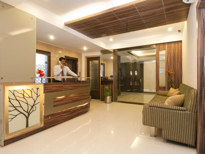 Public Area 3, hotel crystal retreat, Agra