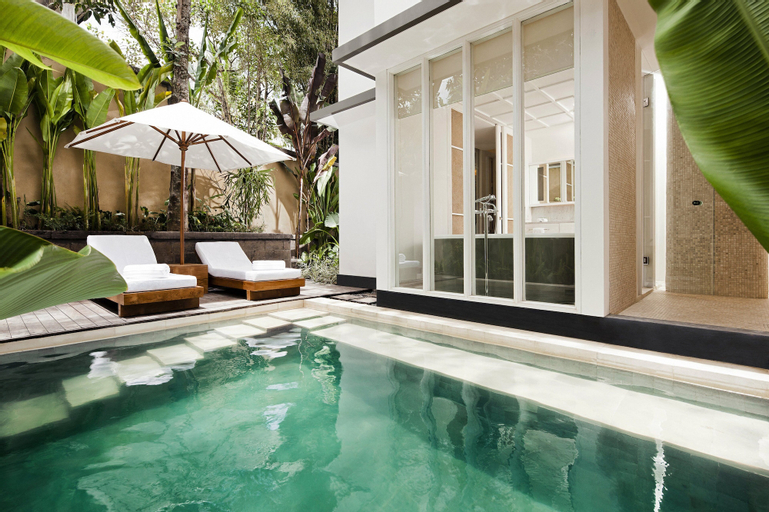 Swimming Pool 14