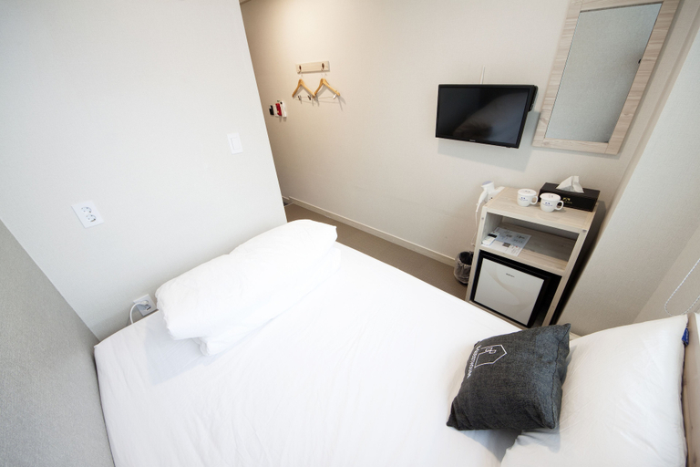 Bedroom 4, K-Grand Hotel Seoul, Yongsan