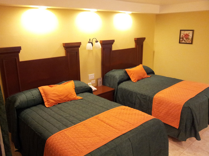 Bedroom 3, Marques De Cima, Nogales