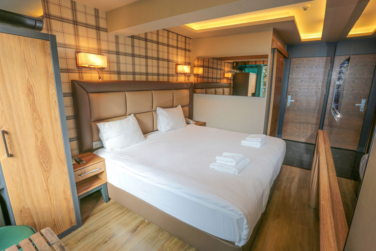 Bedroom 3, Turkuaz Boutique Hotel, Büyükçekmece