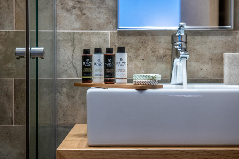 Bathroom 3, Alpha House in Crete, Crete