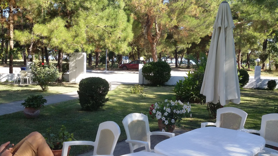 Others 3, Villa Iris, East Macedonia and Thrace
