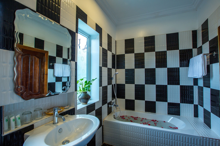 Bathroom 4, Asanak D'Angkor Boutique Hotel, Siem Reap