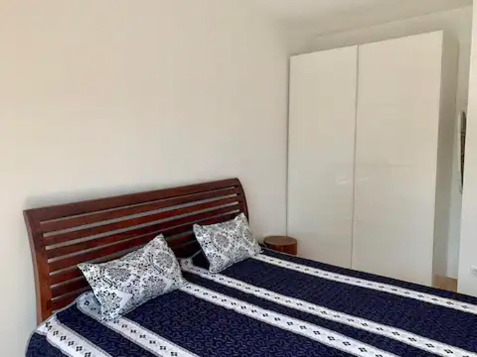 Bedroom 3, Maharaja Mountain Palace 3-bed Apartment in Buda, Budapesti