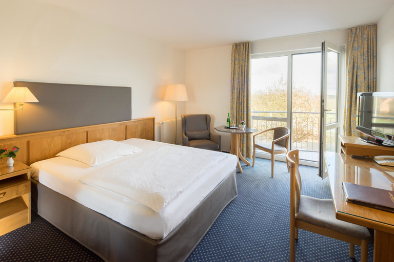 Bedroom 2, Hotel Heidehof Garni, Rendsburg-Eckernförde