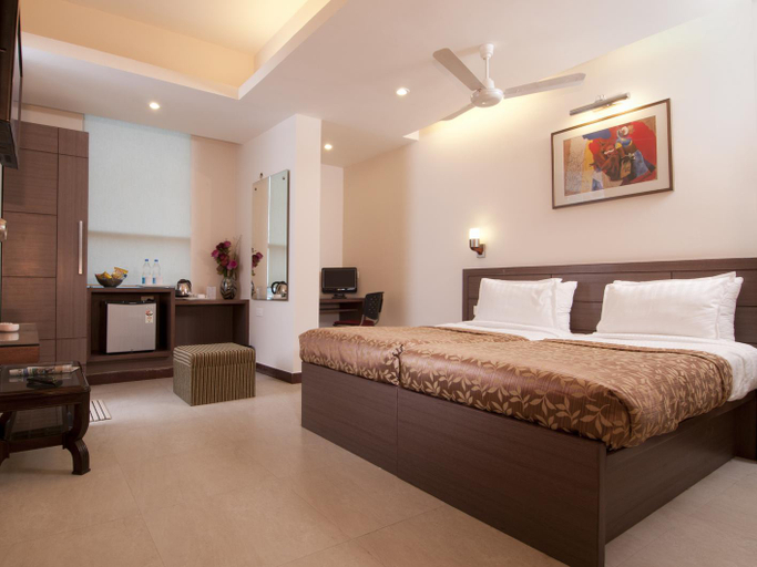 Bedroom 3, hotel crystal retreat, Agra