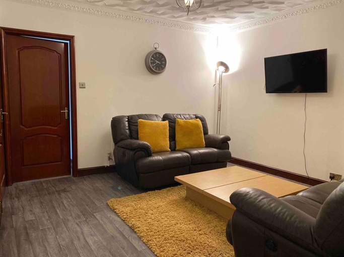Others 4, Cozy Swansea Apartment With 2 Bedrooms, Swansea