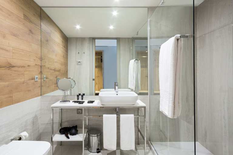 Bathroom 4, Hotel Acta The Avenue, Porto