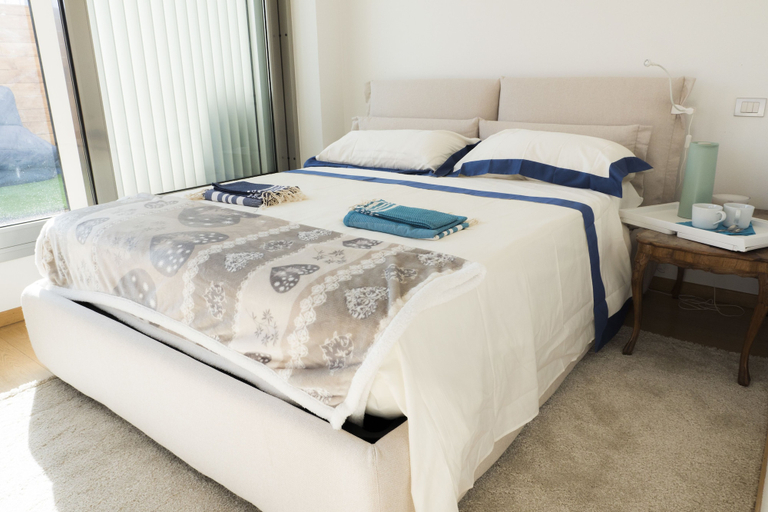 Bedroom 2, Immerse Yourself in an Idyllic Situation, Bologna