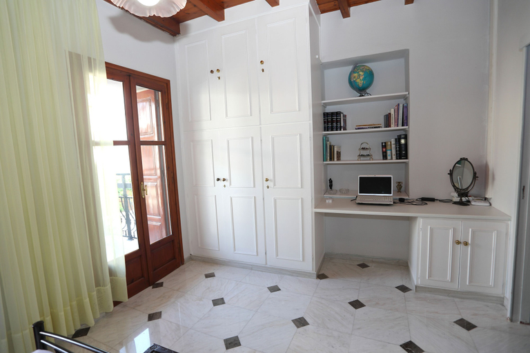 Others 5, Angelina's House, Crete