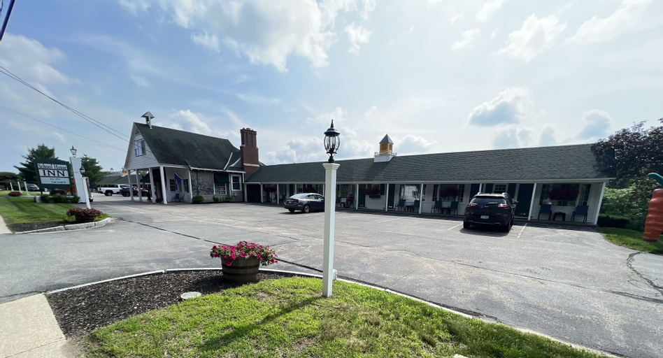 School House Inn, Carroll