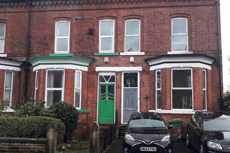Exterior & Views, Grand 4-bed Quasi Semi House in Manchester, Trafford