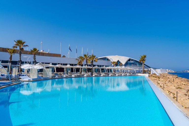 Pool, Studio - Sleeps 2 - Balcony - 5 Min Walk To Beach, Saint Paul's Bay
