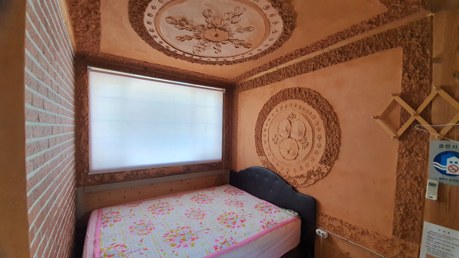 Bedroom 2, Ulleung Haeoreum Pension, Ulleung