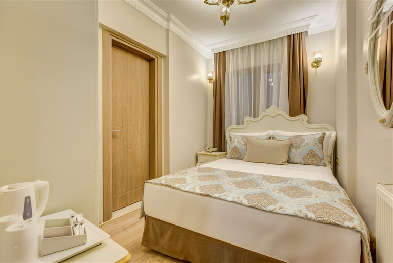 Bedroom 2, Cunda Ozerbey Konagi - Adults Only, Ayvalık