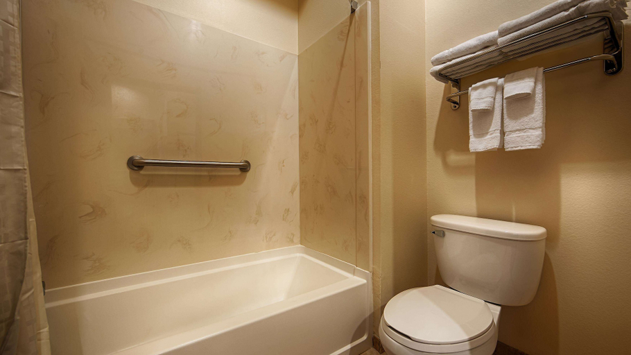 Bathroom 4, Best Western Lockhart Hotel & Suites, Caldwell