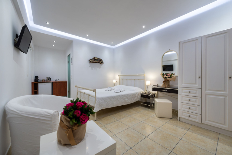 Bedroom 4, William's Houses, South Aegean
