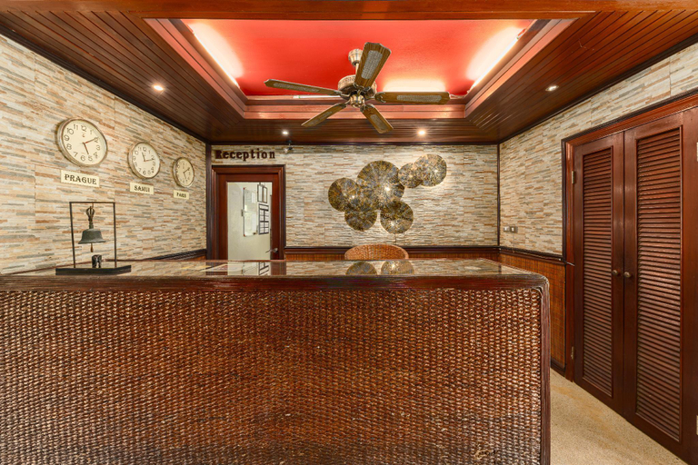 Public Area, Royal Cottage Residence, Ko Samui