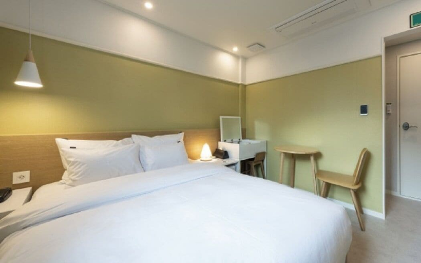 Bedroom 2, Hotel Yaja Gwangalli, Suyeong