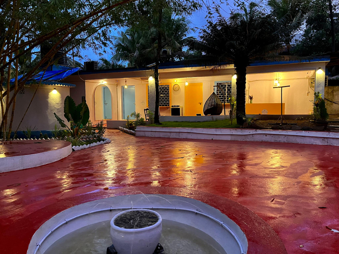 Sport & Beauty 2, Endless Blue Hostel , North Goa